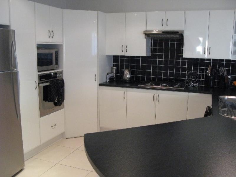 1 Bangalore Place, Cameron Park NSW 2285