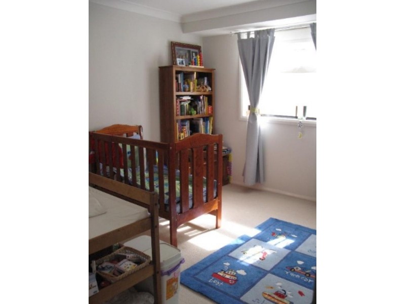 1 Bangalore Place, Cameron Park NSW 2285