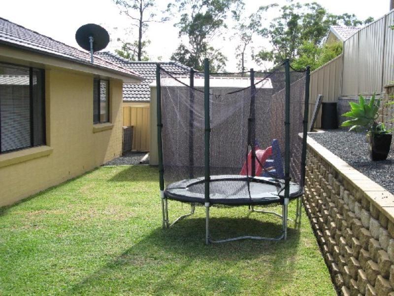 1 Bangalore Place, Cameron Park NSW 2285