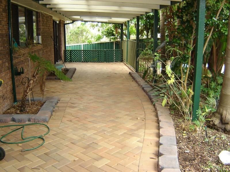 17 Clare Close, Eleebana NSW 2282