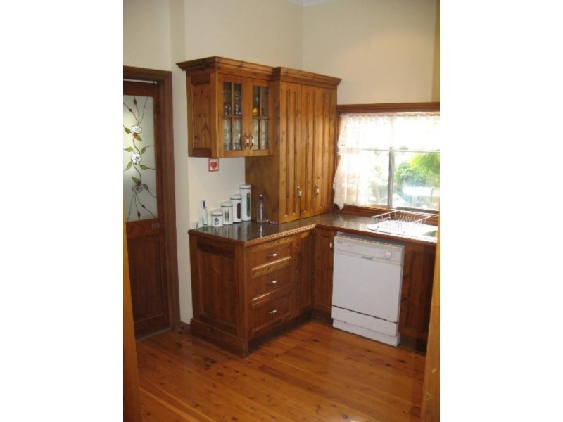 30 Railway Street, Dudley NSW 2290