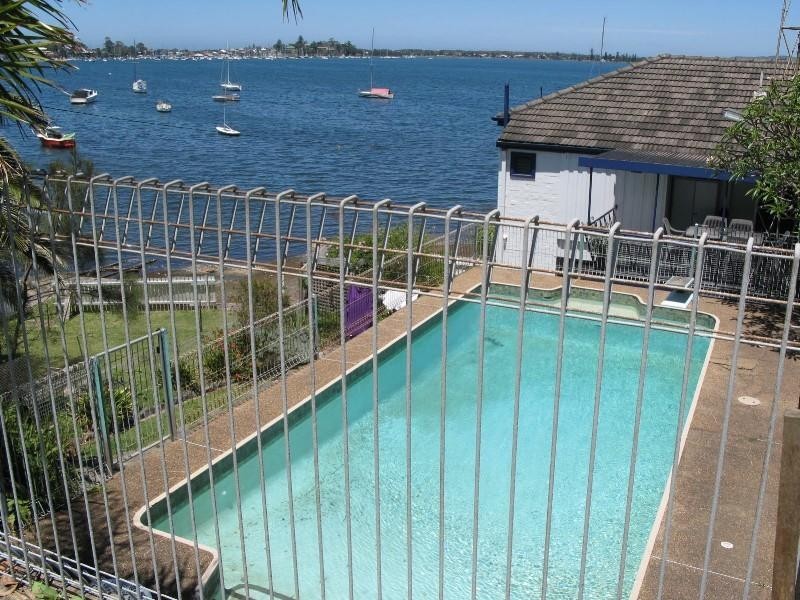 92 & 98 Ross Street, Belmont NSW 2280