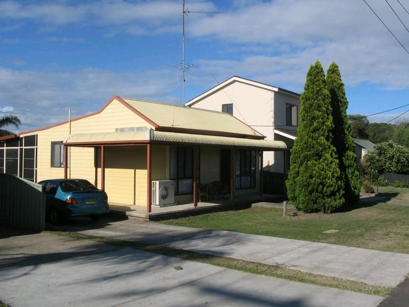 3 Kalaroo Road, Redhead NSW 2290