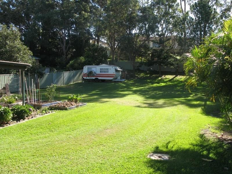 57 John Street, Belmont North NSW 2280