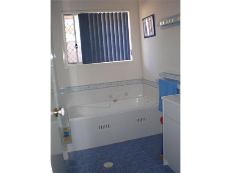 40 Greenpoint Road, Belmont NSW 2280