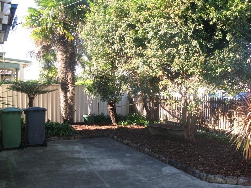 19 York Crescent, Belmont North NSW 2280