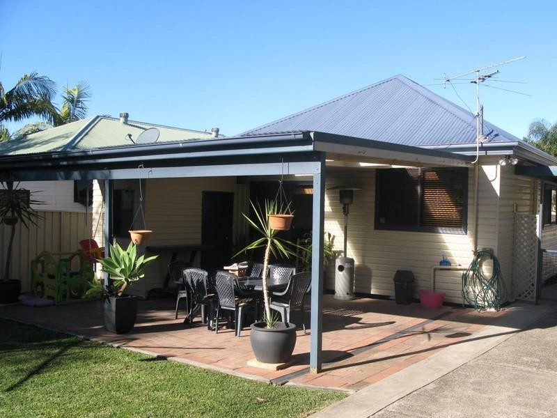 19 York Crescent, Belmont North NSW 2280
