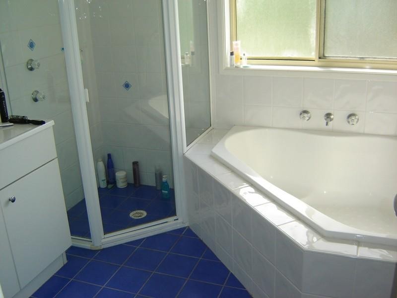 8 Regency Place, Floraville NSW 2280