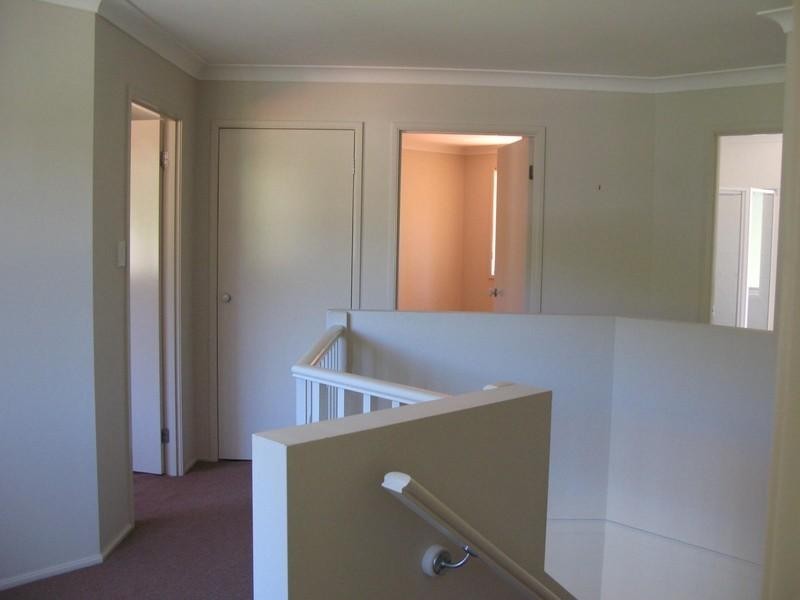 8 Regency Place, Floraville NSW 2280