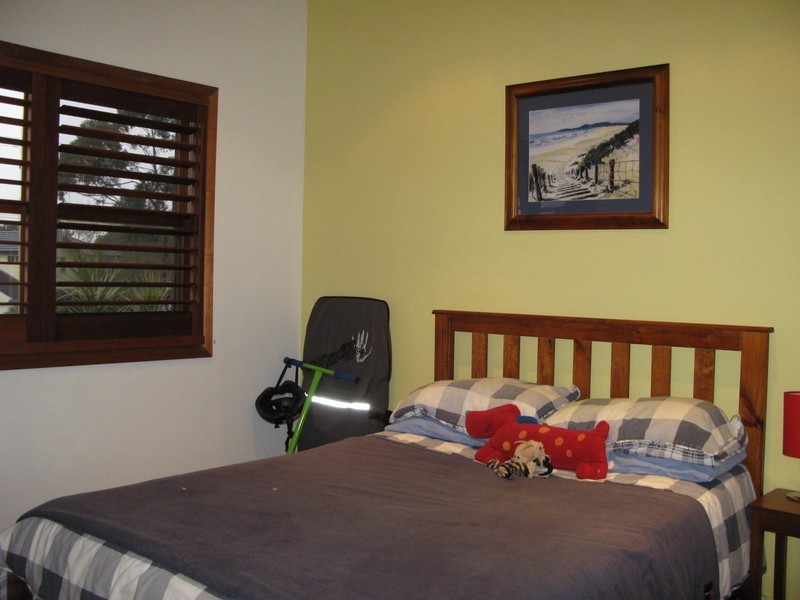 87 Wommara Avenue, Belmont North NSW 2280