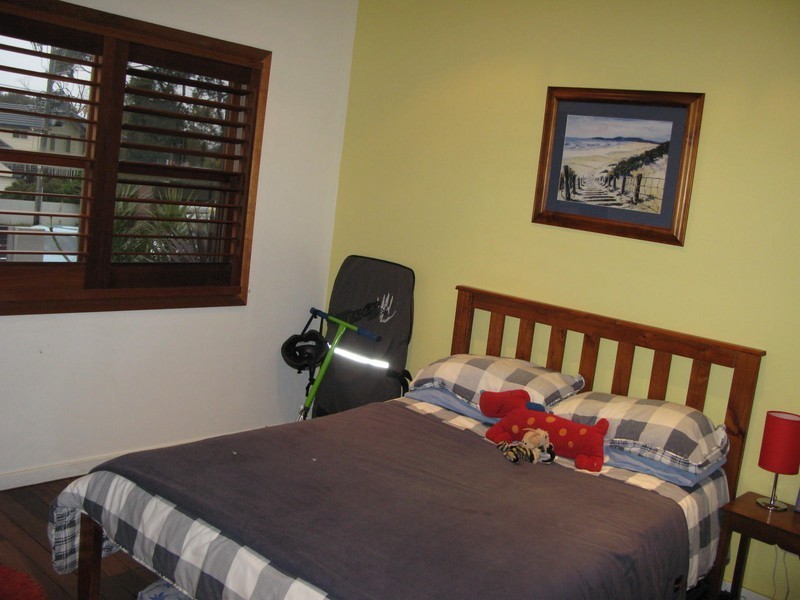 87 Wommara Avenue, Belmont North NSW 2280