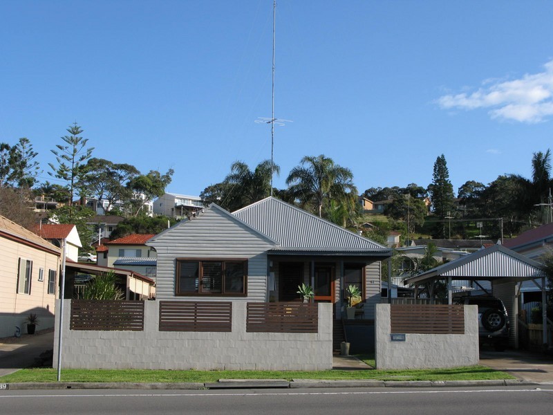 87 Wommara Avenue, Belmont North NSW 2280