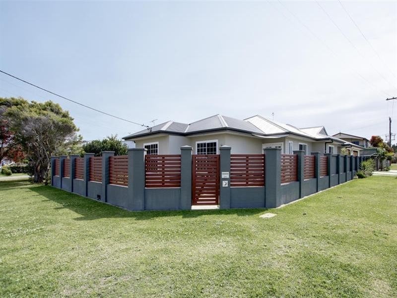 34 Piriwal Street, Pelican NSW 2281