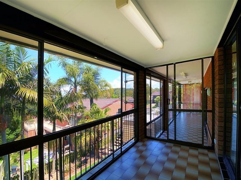 3 Barralong Street, Belmont North NSW 2280