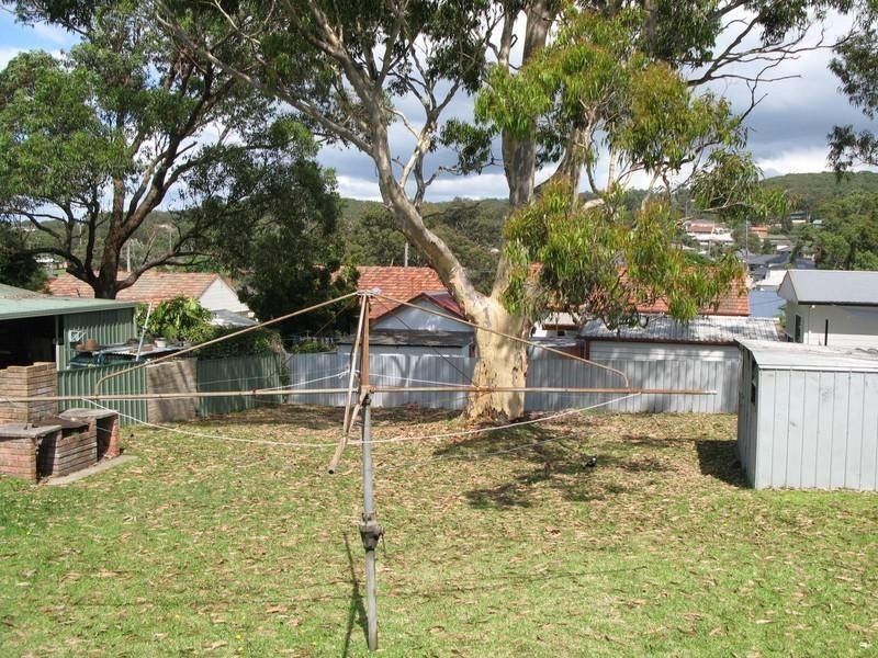 286 Pacific Highway, Belmont North NSW 2280