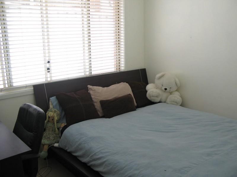 10 Halyard Street, Belmont NSW 2280