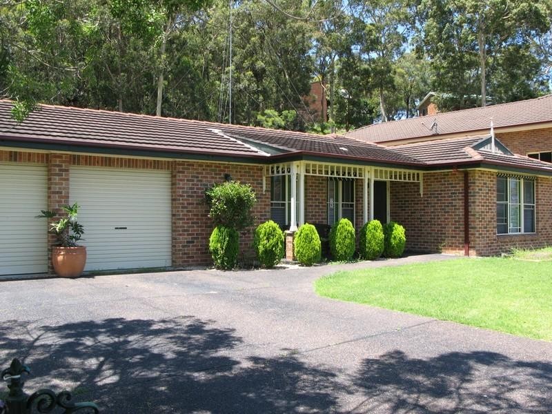 10 Halyard Street, Belmont NSW 2280