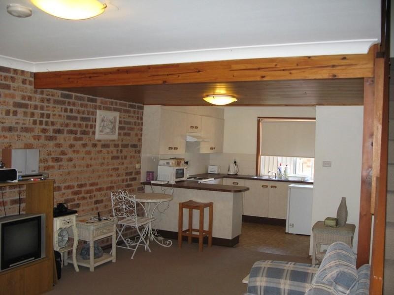 9/42 Dickinson Street, Charlestown NSW 2290