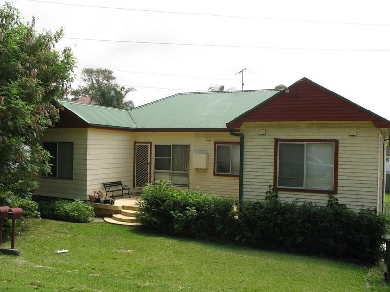 19 Darling Street, Belmont North NSW 2280