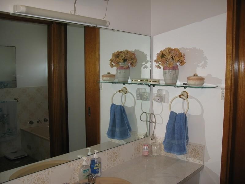 10 Dymock Close, Jewells NSW 2280