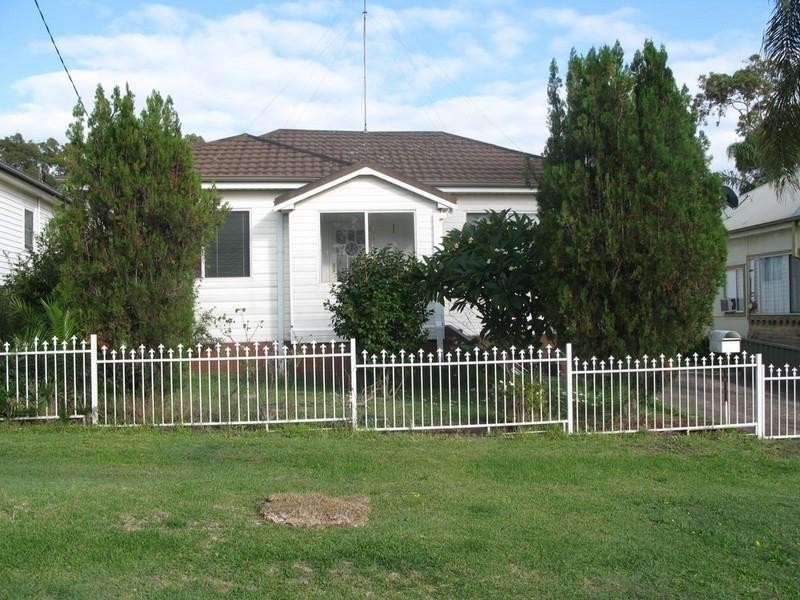 23 Jean Street, Belmont NSW 2280