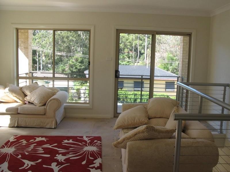 8 Hillhouse Street, Charlestown NSW 2290