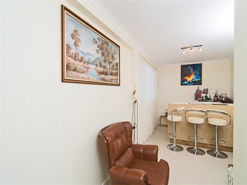 25 Spinnaker Ridge Way, Belmont NSW 2280