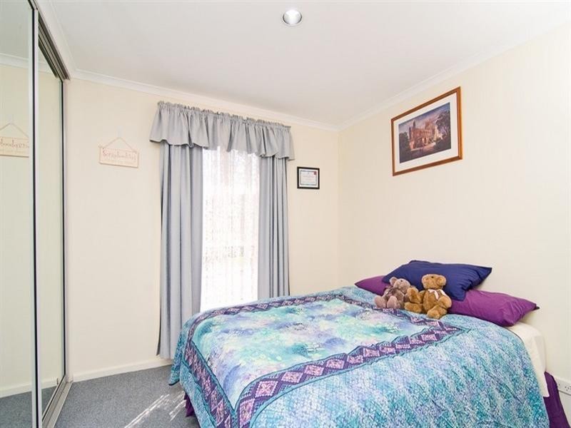 25 Spinnaker Ridge Way, Belmont NSW 2280