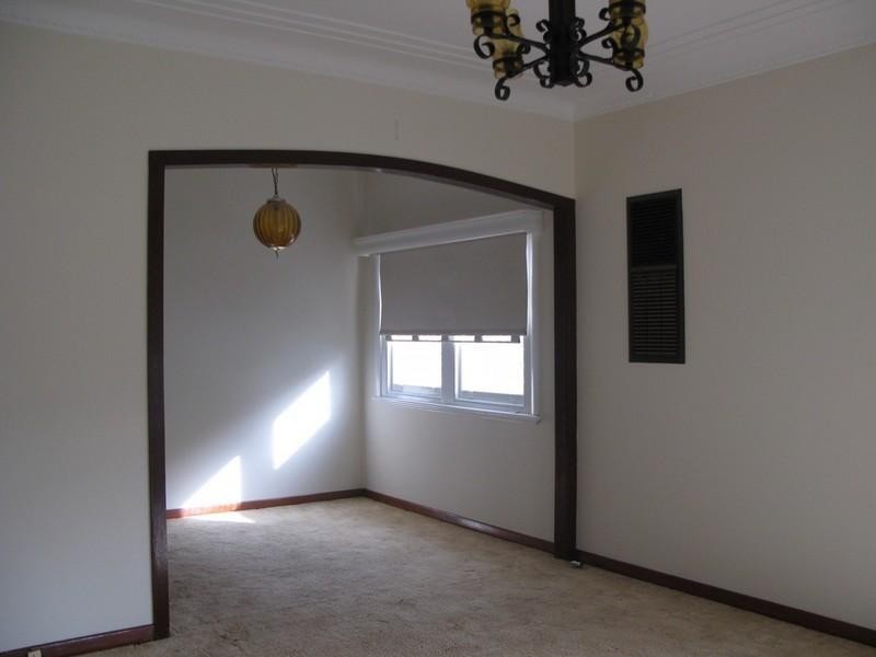 10 Hitchcock Avenue, Belmont NSW 2280