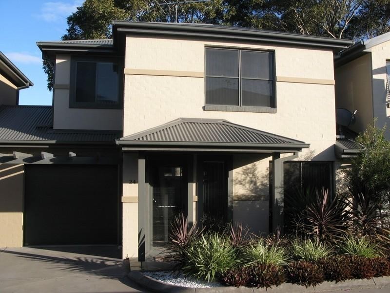 24/346 Pacific Highway, Belmont North NSW 2280