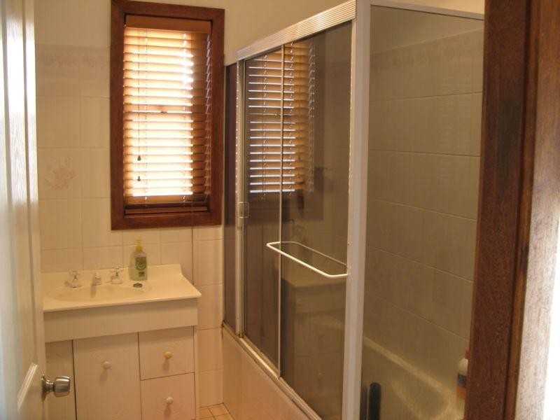 27 Patrick Street, Belmont North NSW 2280