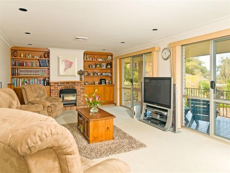 1 Haig Street, Belmont NSW 2280