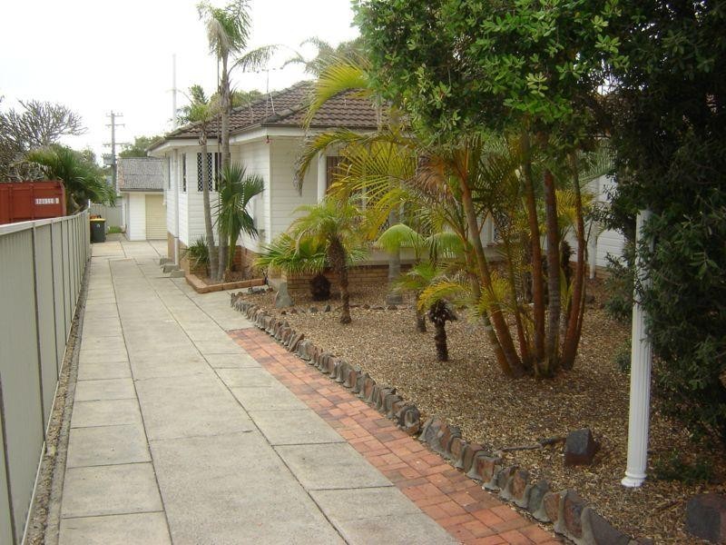 9 Francis Street, Swansea Heads NSW 2281