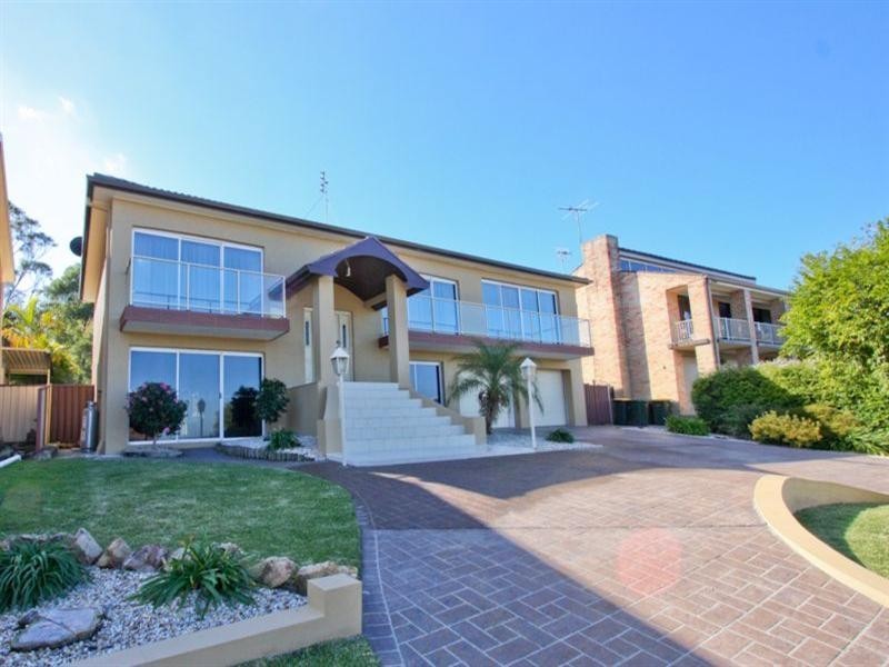 10 Barralong Street, Belmont North NSW 2280