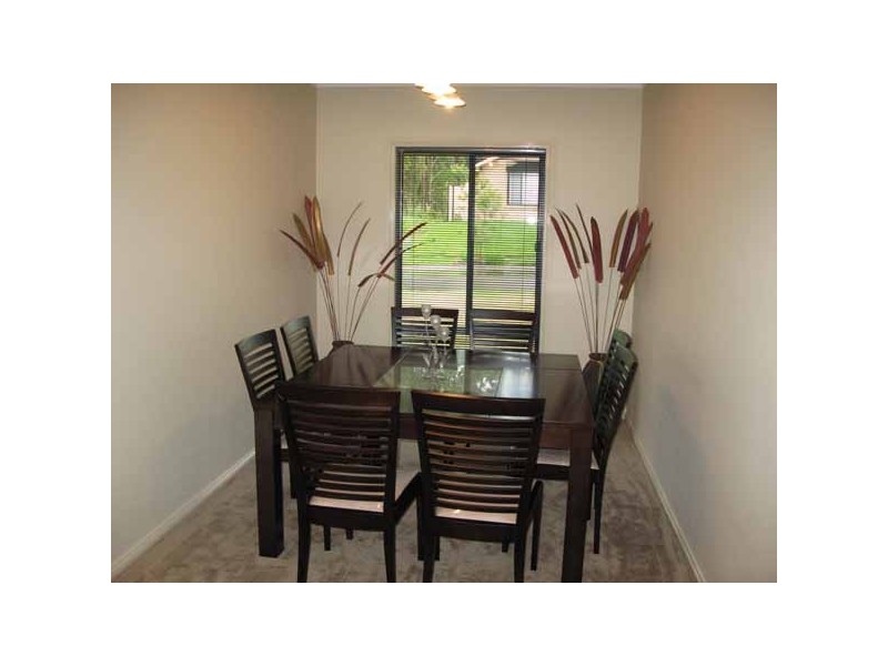 12 Janus Close, Cameron Park NSW 2285