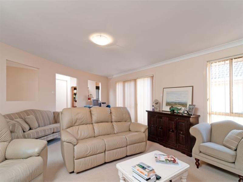 5 Pandorea Way, Valentine NSW 2280