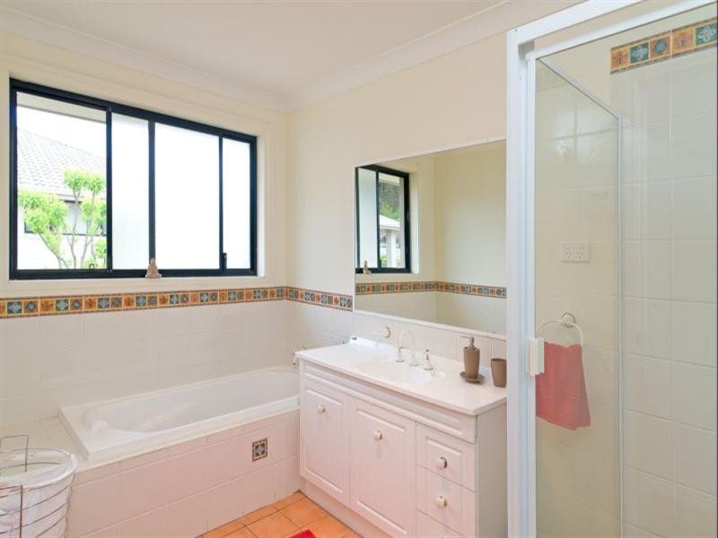 37 Pebble Beach, Belmont NSW 2280