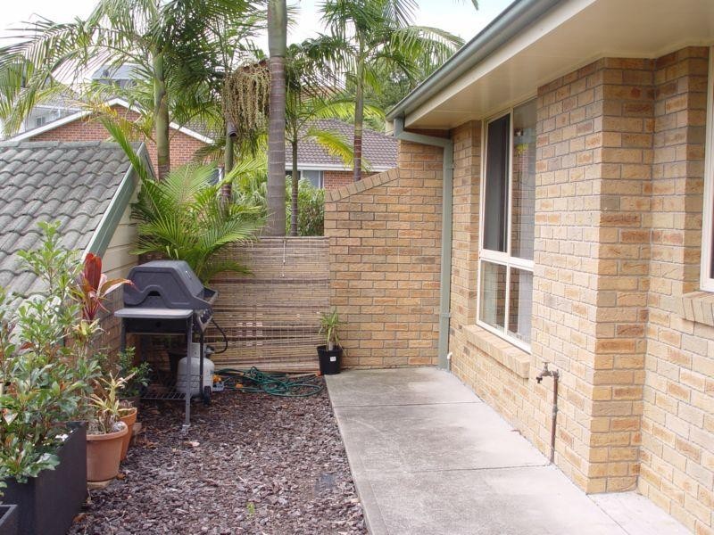 2/65 Mirambeena Street, Belmont North NSW 2280