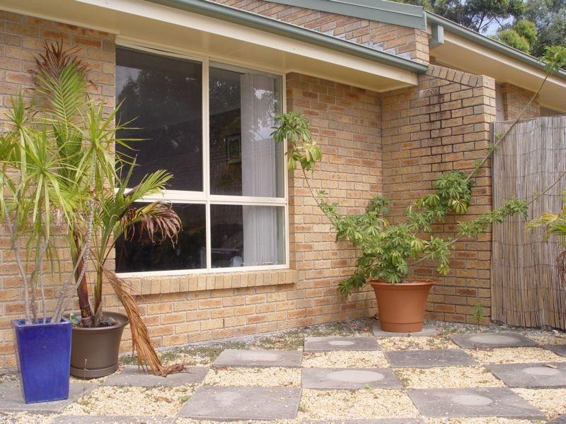 2/65 Mirambeena Street, Belmont North NSW 2280