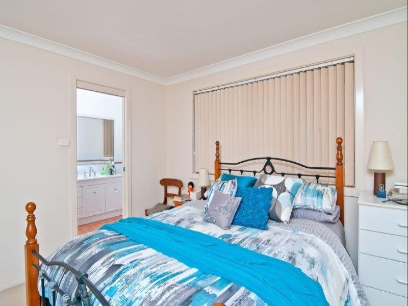 5 Pandorea Way, Valentine NSW 2280