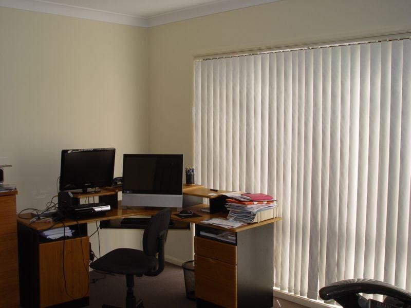 11 NANCY Close, Cameron Park NSW 2285