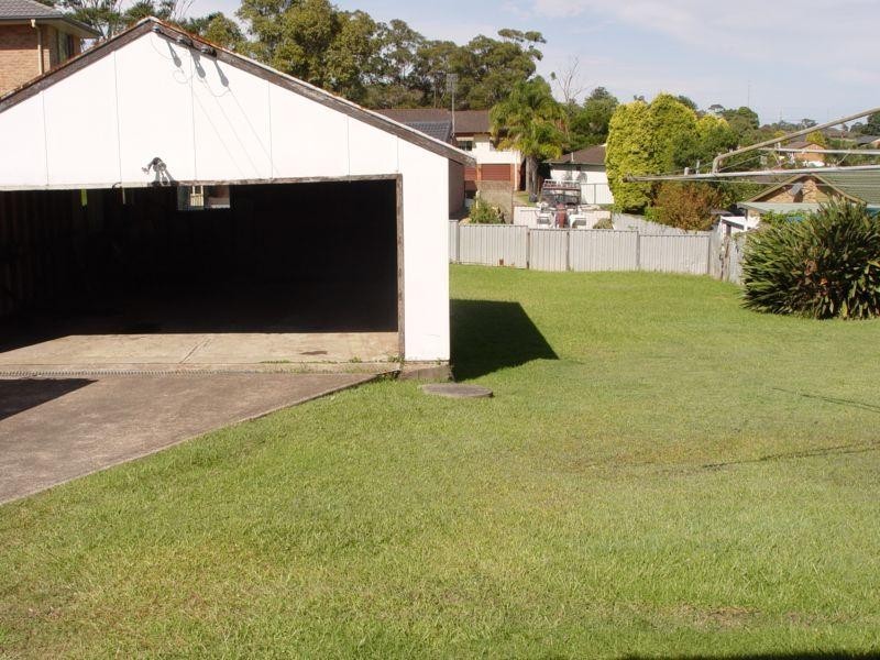 295 Pacific Highway, Belmont North NSW 2280