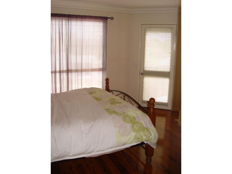 62 Jonathon Street, Eleebana NSW 2282