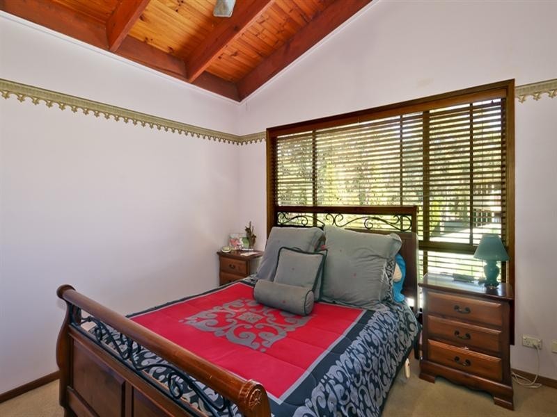 20 Old Belmont Road, Belmont North NSW 2280