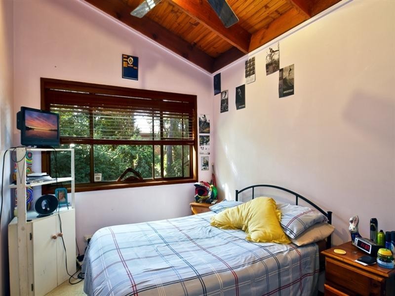 20 Old Belmont Road, Belmont North NSW 2280