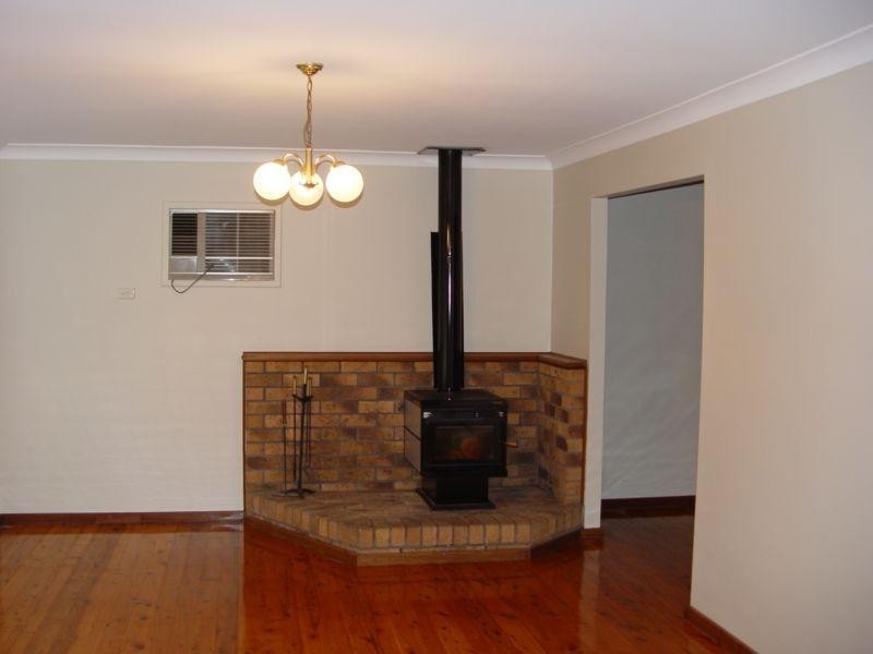 43 OLD BELMONT Road, Belmont North NSW 2280