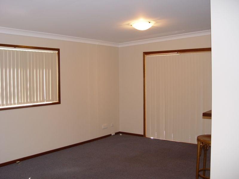 43 OLD BELMONT Road, Belmont North NSW 2280