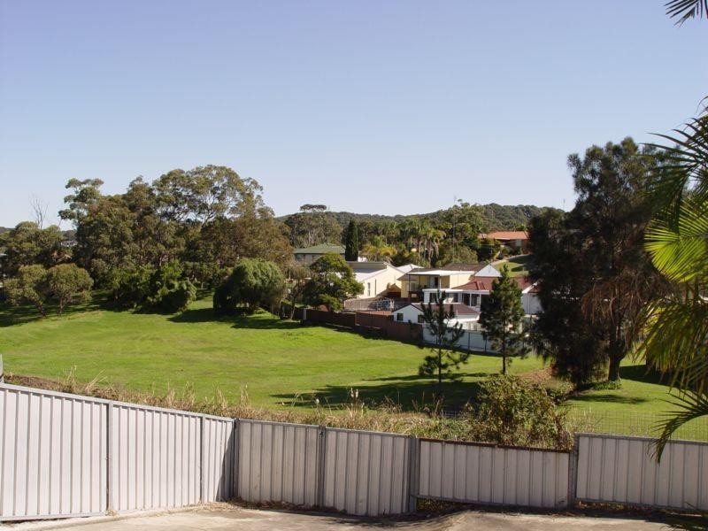 43 OLD BELMONT Road, Belmont North NSW 2280