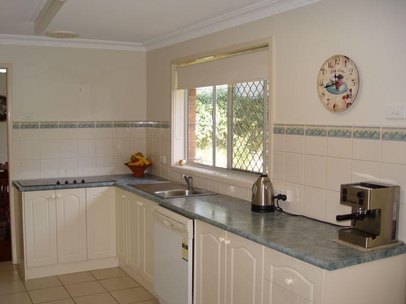 10 Mathew Street, Jewells NSW 2280