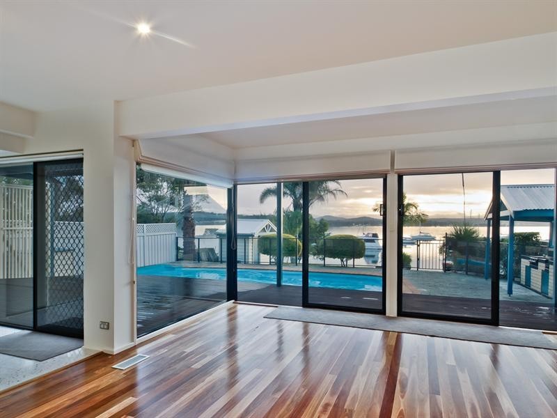 9 Bareki Road, Eleebana NSW 2282